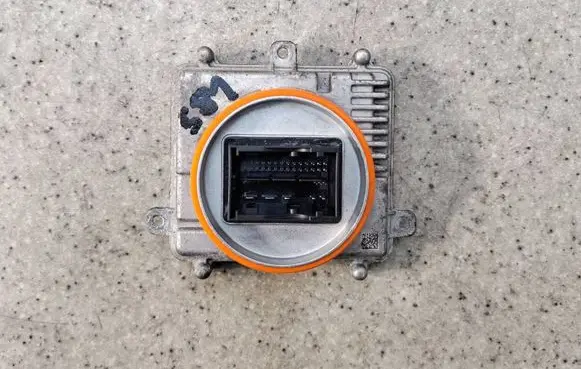 Skoda Superb B8 (3V) Xenon control unit/module 992941571A23 992941571A
