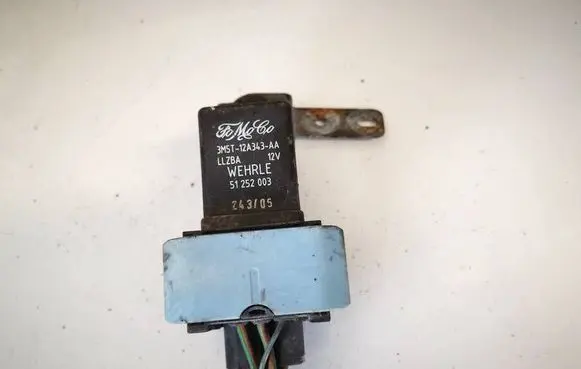 Volvo V50 Glow plug pre-heat relay 3m5t12a343aa