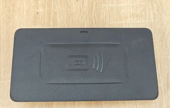 BMW 4 G22 G23 G24 G26 Wireless charging module 5A1DB18
