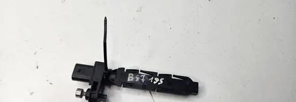 BMW 7 G11 G12 Crankshaft position sensor 7806782