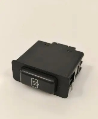 BMW 5 E34 Windscreen/window heater switch 1391749 6131