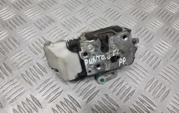 Fiat Punto (188) Front door lock
