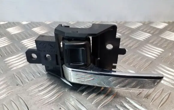 Mitsubishi ASX Front door interior handle
