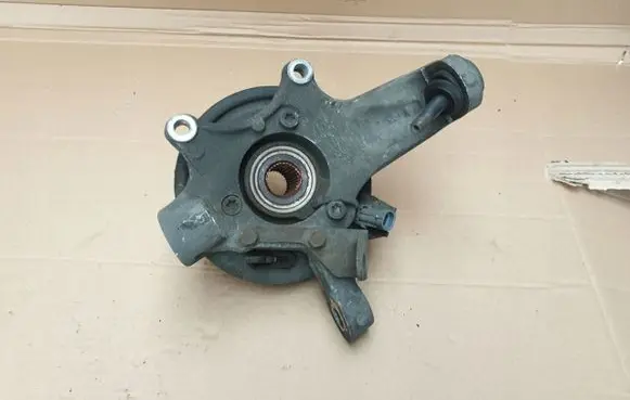 Chevrolet Corvette Rear wheel hub spindle/knuckle 