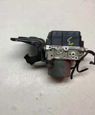 Toyota RAV 4 (XA40) ABS Pump 8954142562 7454042302 1330000710