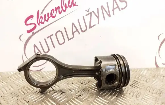 Land Rover Range Rover Sport L320 Piston with connecting rod