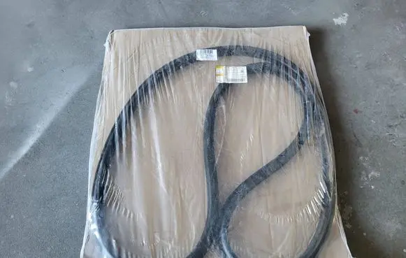 Skoda Kamiq Rubber seal front coupe door 657867365G