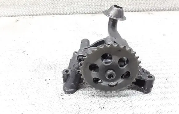 Skoda Octavia Mk1 (1U) Oil pump 