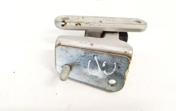 Mercedes-Benz B W245 Rear door lower hinge