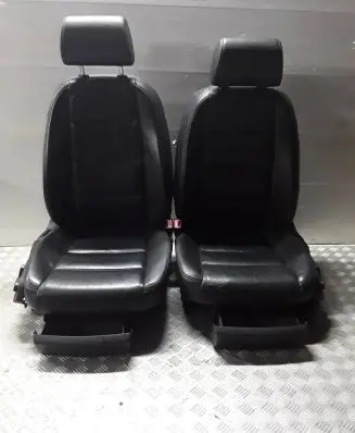 Seat set