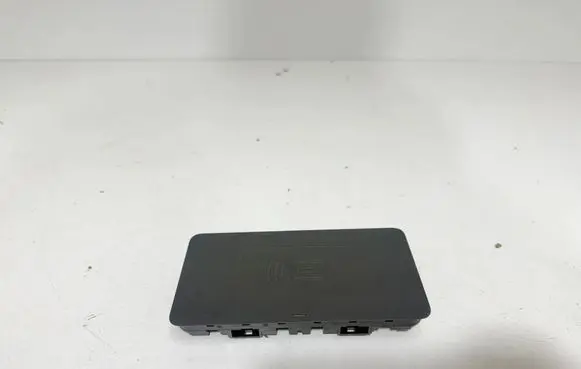 BMW X3 G01 Wireless charging module 5A82C19 5B5FF97