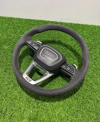 Audi RS Q8 Steering wheel 