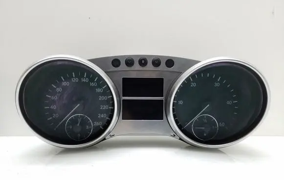 Mercedes-Benz R W251 Speedometer (instrument cluster) A2515400648 A2515402311 A2514420421