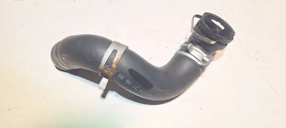 Engine coolant pipe/hose