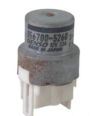 Subaru Forester SF Fuel pump relay 0567005260