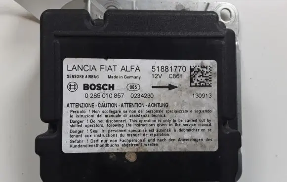 Opel Combo D Airbag control unit/module 51881770