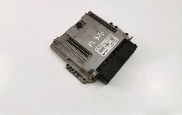 KIA Ceed Engine control unit/module ECU 391402A925 0281033002