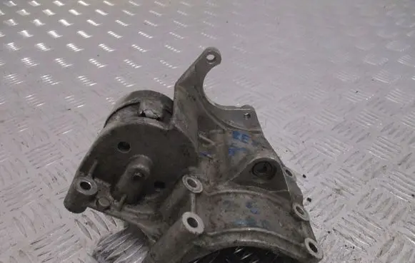 KIA Sorento Timing belt/chain tensioner 252814A000