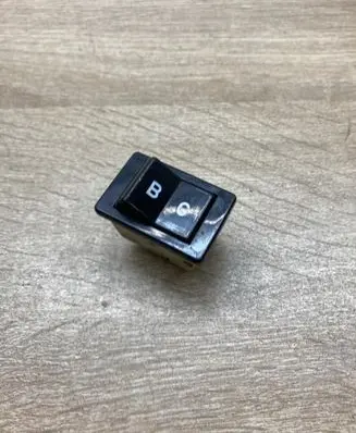 Other switches/knobs/shifts