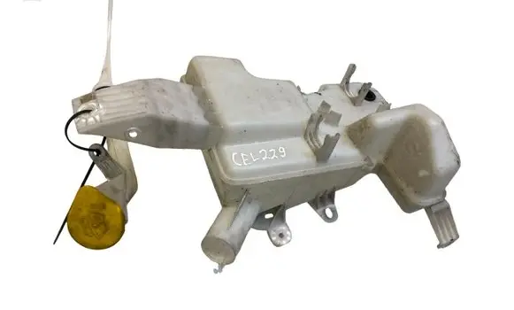 Renault Kadjar Windshield washer fluid reservoir/tank 289100390R 289108267R A2C92217300