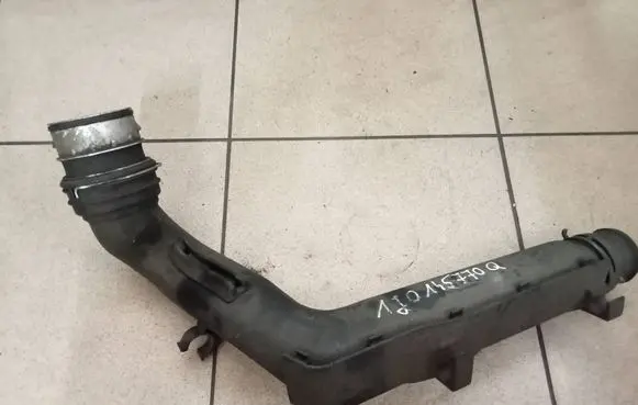 Skoda Octavia Mk1 (1U) Intercooler hose/pipe 1J0145770Q