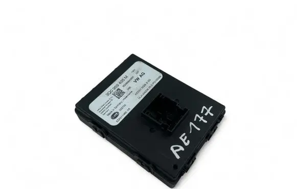 Volkswagen PASSAT B8 Other control units/modules 3Q0959435M