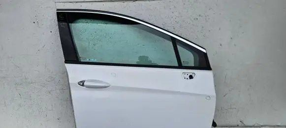 Opel Astra K Front door 