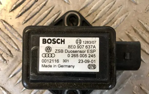 Volkswagen PASSAT B5.5 ESP acceleration yaw rate sensor 8E0907637A 0265005245 0012116