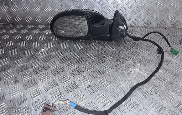 Citroen C6 Front door electric wing mirror e2019013
