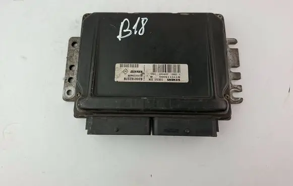 Renault Clio II Engine control unit/module 8200162378 8200029658