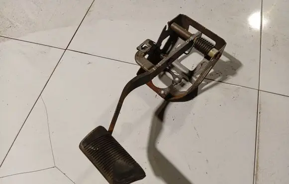 Brake pedal