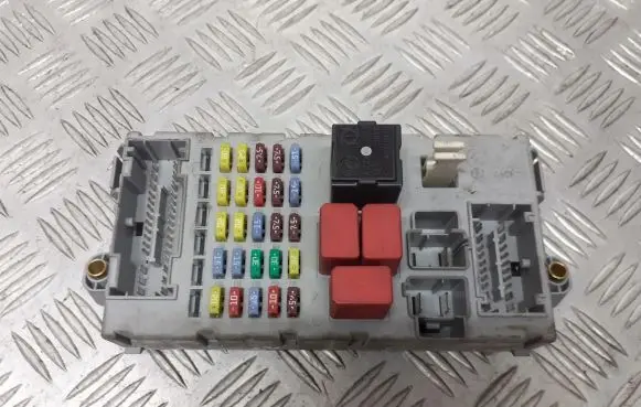Fiat Croma Fuse box set 46846745
