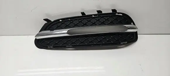 Mercedes-Benz E W212 Front bumper lower grill A2128851823