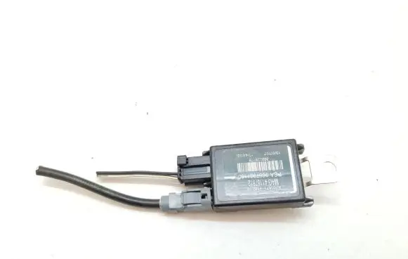 Peugeot 207 Aerial antenna amplifier 9657931180