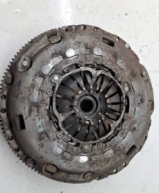 Volkswagen PASSAT B6 Clutch set kit 324035510