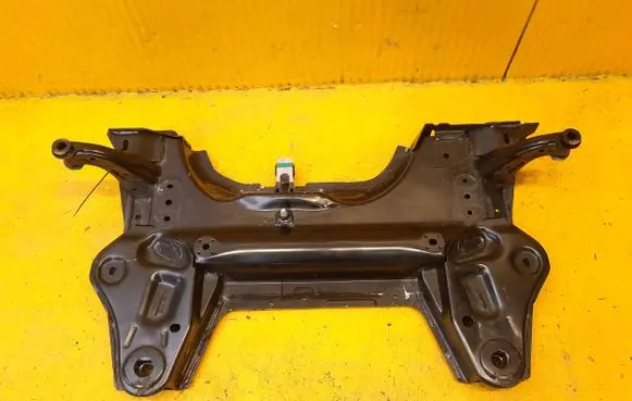 Citroen C4 X Front subframe 9841458080