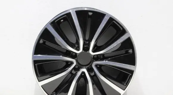 Mercedes-Benz CLS W257 R18 alloy rim A2574010700