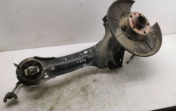 Volvo V70 Rear wheel hub spindle/knuckle 6G915A969
