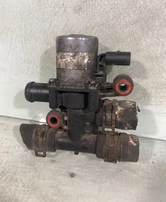 Audi A6 S6 C6 4F Coolant heater control valve 8E0820035B