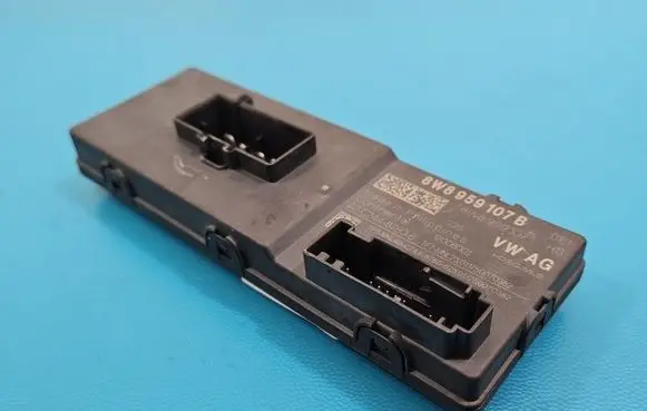 Audi Q7 4M Central body control module 8W8959107B IMPRK1565895