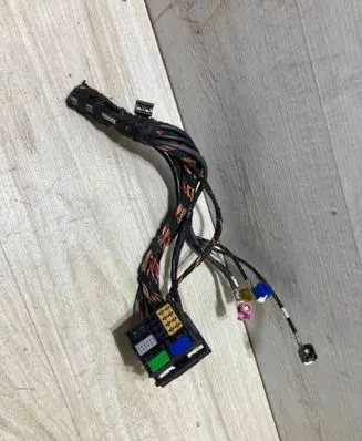 Skoda Octavia Mk3 (5E) Sound system wiring loom 8X0035444