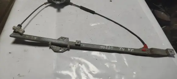 Volkswagen Transporter - Caravelle T4 Front door manual window regulator 