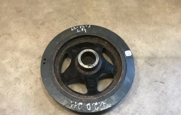 Mercedes-Benz E W211 Crankshaft pulley