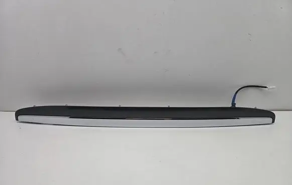 Lexus RX 330 - 350 - 400H Trunk door license plate light bar 7680148100 7680148040 48050