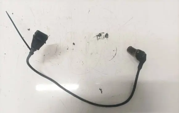 Volkswagen PASSAT B5 Crankshaft position sensor