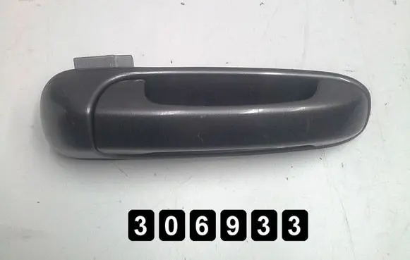 Jeep Cherokee Front door exterior handle