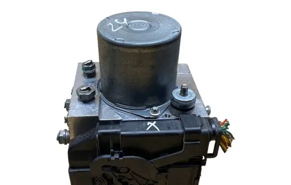 Land Rover Discovery 3 - LR3 ABS Pump 0265950337 0265234074 SRB500464