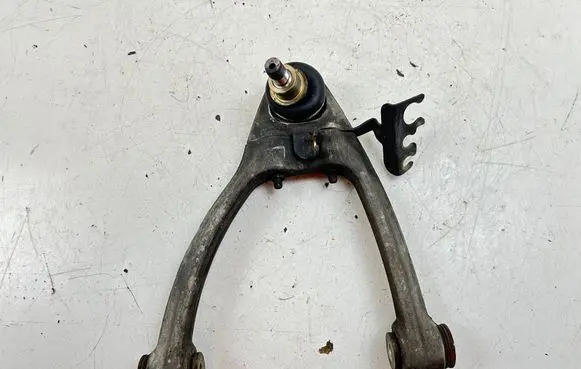 Maserati Coupe Front upper control arm/wishbone 