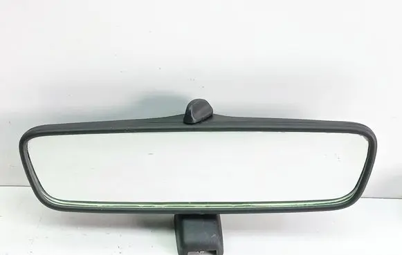 Rear view mirror (interior)