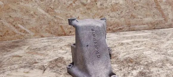Mercedes-Benz 380 560SEC C126 Generator/alternator bracket 1171550735